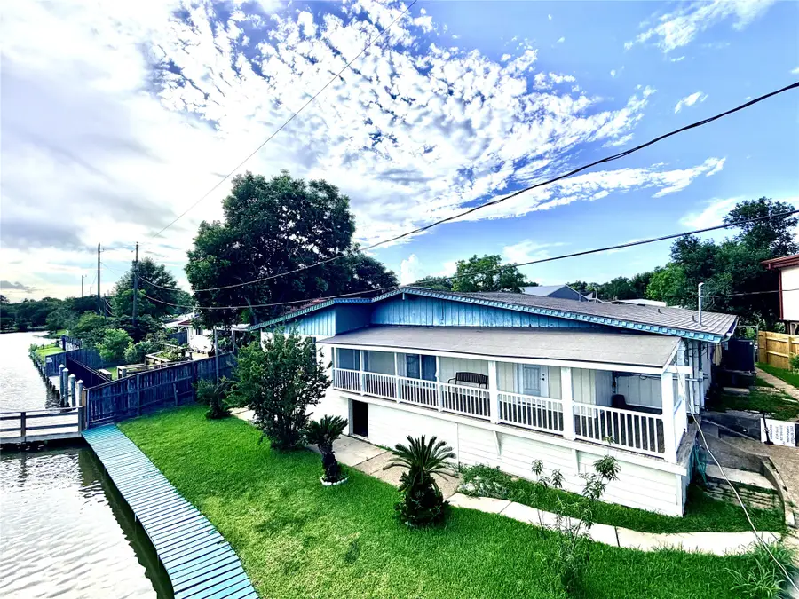 27 Marlin Lane, Baytown, TX 77520 - #2