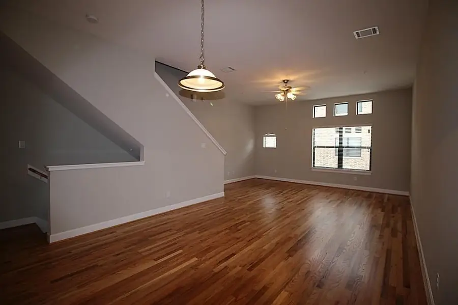 2710 Hullsmith Drive #1502, Houston, TX 77063 - Image #3