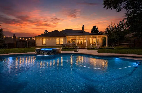 28510 Redwood Cliff Lane, Houston, TX 77336