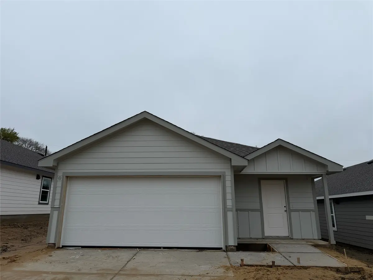 1305 Wilkins Valley St, Brenham, TX 77833 - #1