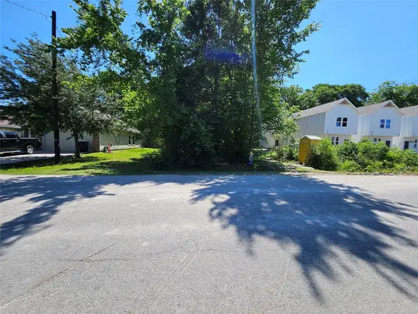 7902 Beckley Street, Houston, TX 77088