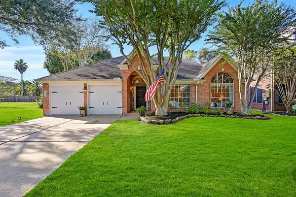 5130 Candlewood Drive, League City, TX 77573