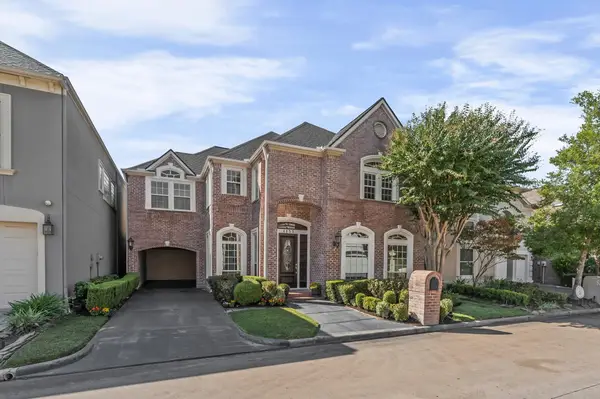 1135 Bayou Island Drive, Houston, TX 77063