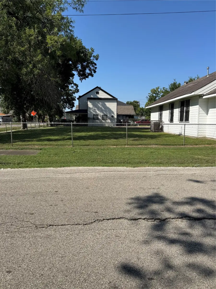 1603 Campbell Street, Houston, TX 77009 - Image #3