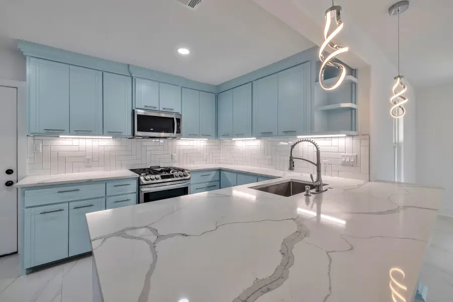 8709 Tarbell Road, Houston, TX 77034 - Image #3