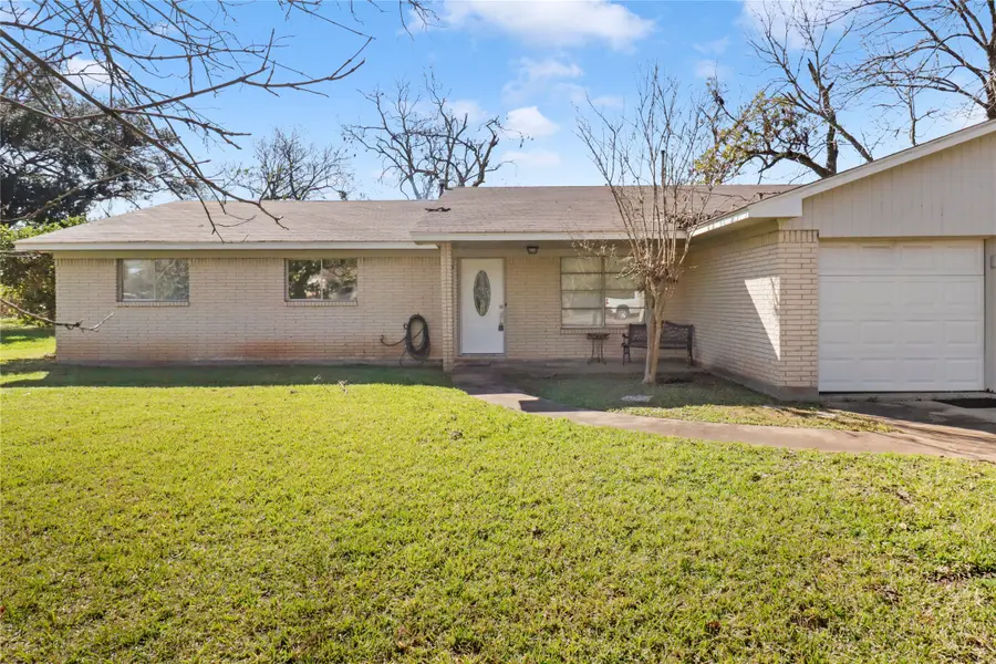 238 Sleepy Hollow Drive, Lake Jackson, TX 77566 - #2