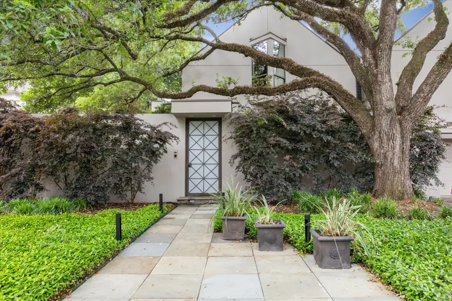 4013 Ella Lee Lane, Houston, TX 77027 - Image #2