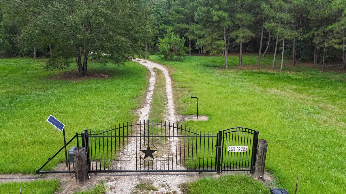 3270 County Road 2285, Cleveland, TX 77327 - Image #1