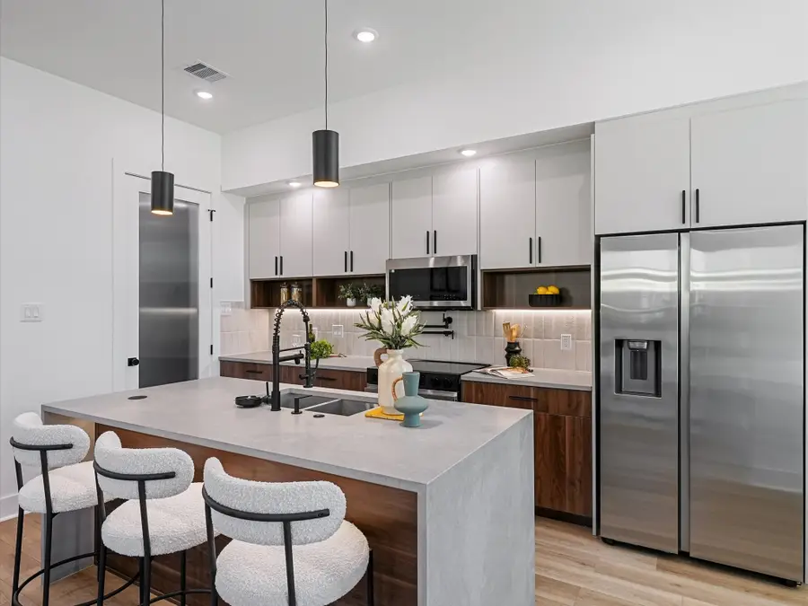 8320 Williamsdell Street, Houston, TX 77088 - Image #2