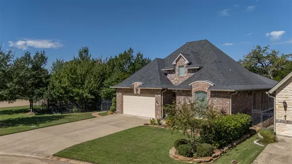 5172 Stonewater Loop, College Station, TX 77845
