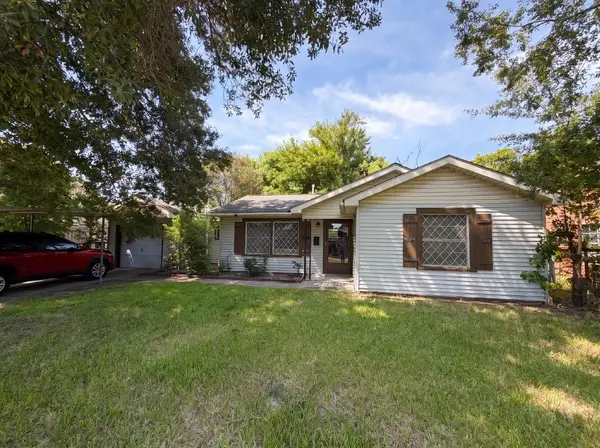 73 Burbank Street, Houston, TX 77076
