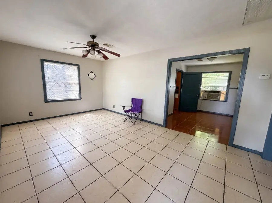 73 Burbank Street, Houston, TX 77076 - #2