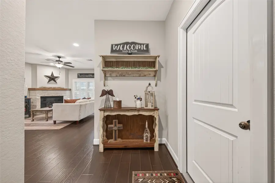 3819 Willow Breeze Circle, Needville, TX 77461 - Image #3