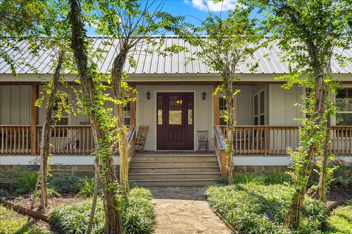 165 Sadie Ln Lane, Round Top, TX 78954 - #1