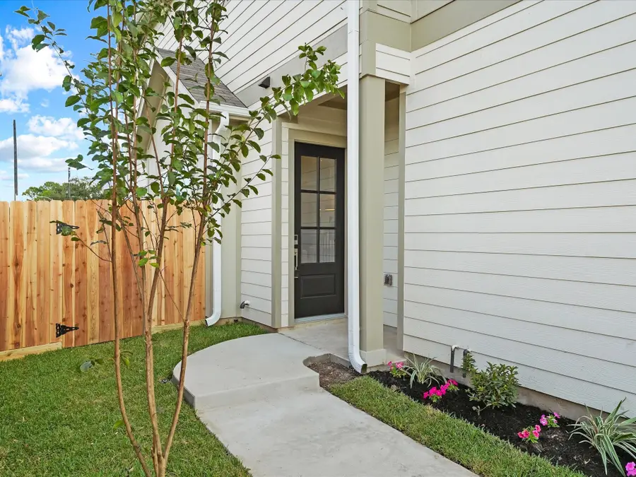 6443 Rena Street, Houston, TX 77092 - Image #3