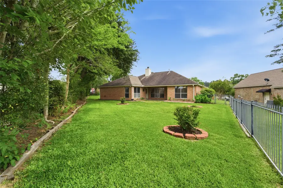 107 Forest Court, Conroe, TX 77356 - #3