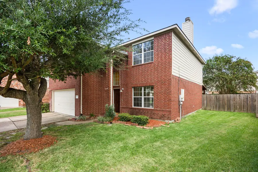 4534 Marquis Avenue, Baytown, TX 77521 - Image #2