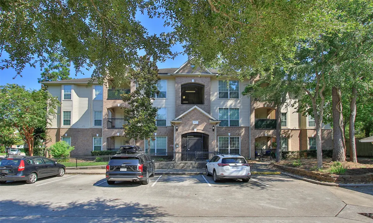 6607 Lake Woodlands Drive #223, The Woodlands, TX 77382 - #1
