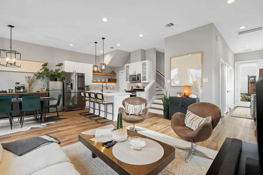 5903 Wheatley Hollow Lane, Houston, TX 77091 - Image #2