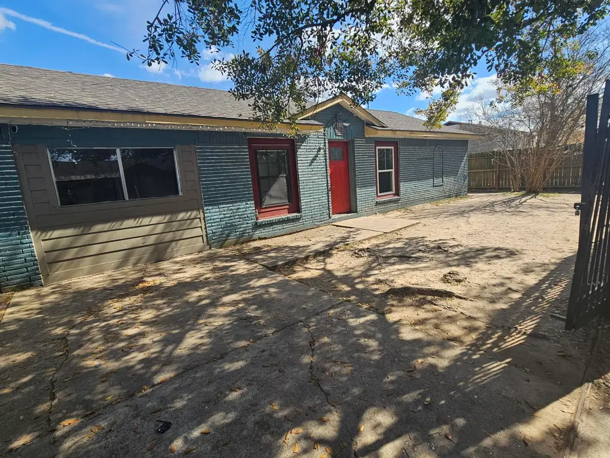 9802 Lum Lane, Houston, TX 77078 - Image #1