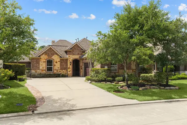 43 Overland Heath Drive, Tomball, TX 77375