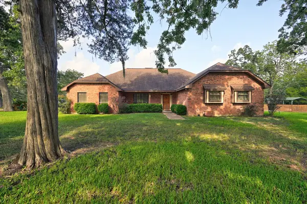 1689 Fm 1456 Road, Bellville, TX 77418