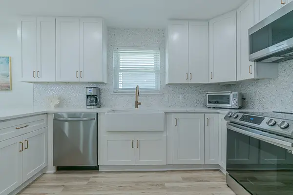 13826 Pirates Beach Boulevard, Galveston, TX 77554