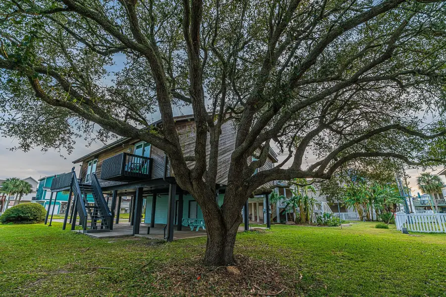 13826 Pirates Beach Boulevard, Galveston, TX 77554 - #3