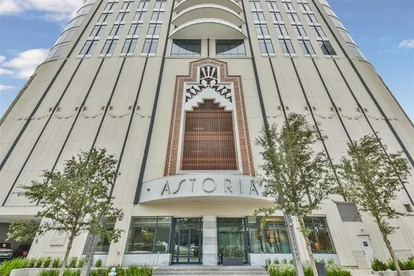 1409 Post Oak Boulevard #2003, Houston, TX 77056