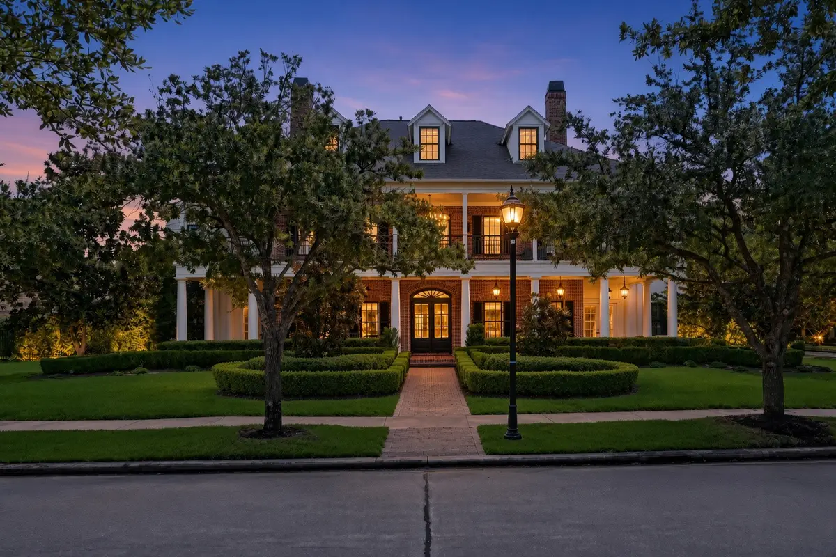 19 Cape Harbour Place, The Woodlands, TX 77380 - #1