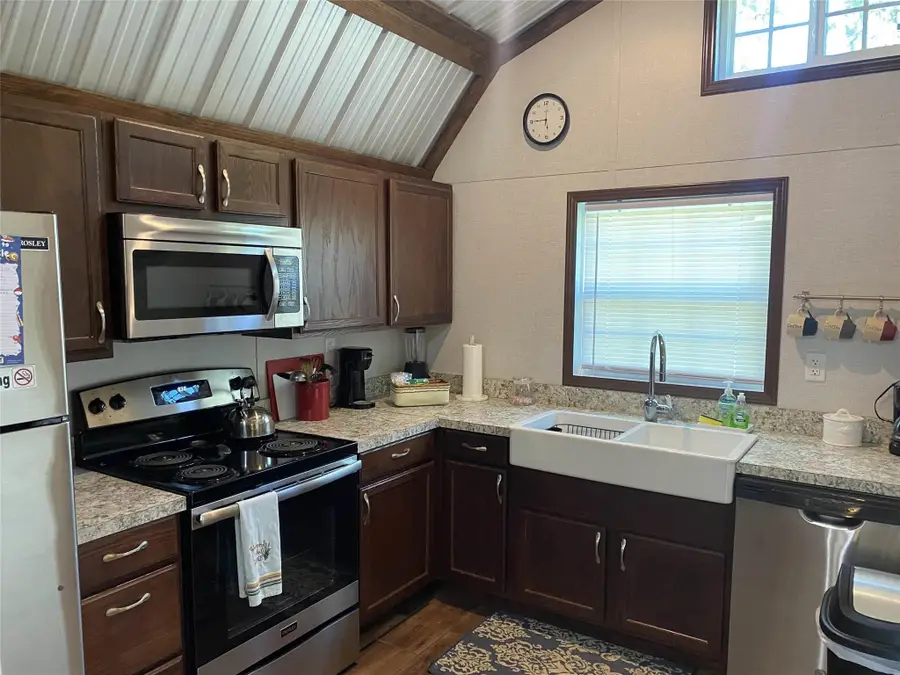 170 Hickory Hill Drive, Burkeville, TX 75932 - #2