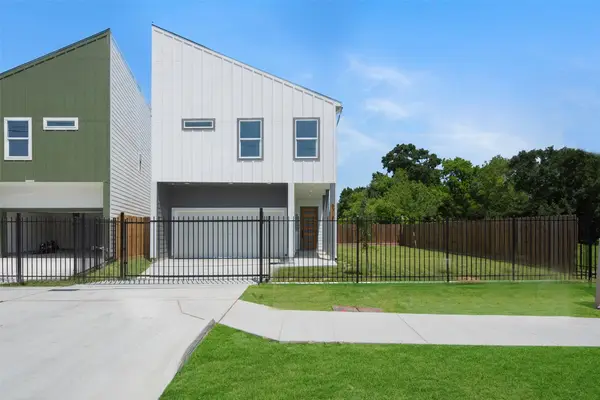 9313 Jutland Road, Houston, TX 77033