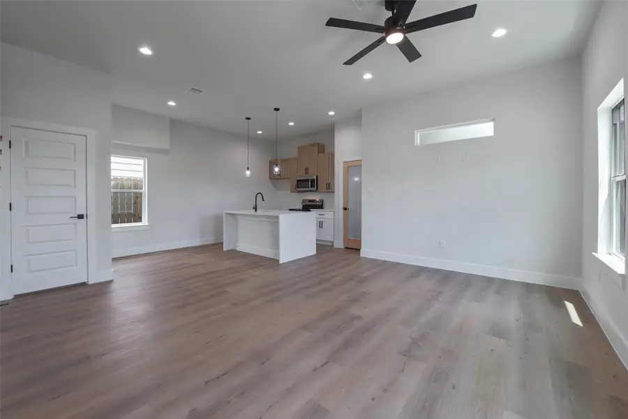 9313 Jutland Road, Houston, TX 77033 - #2