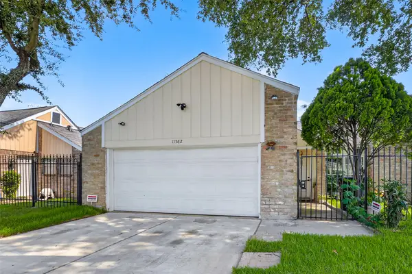 11562 Bellspring Drive, Houston, TX 77072