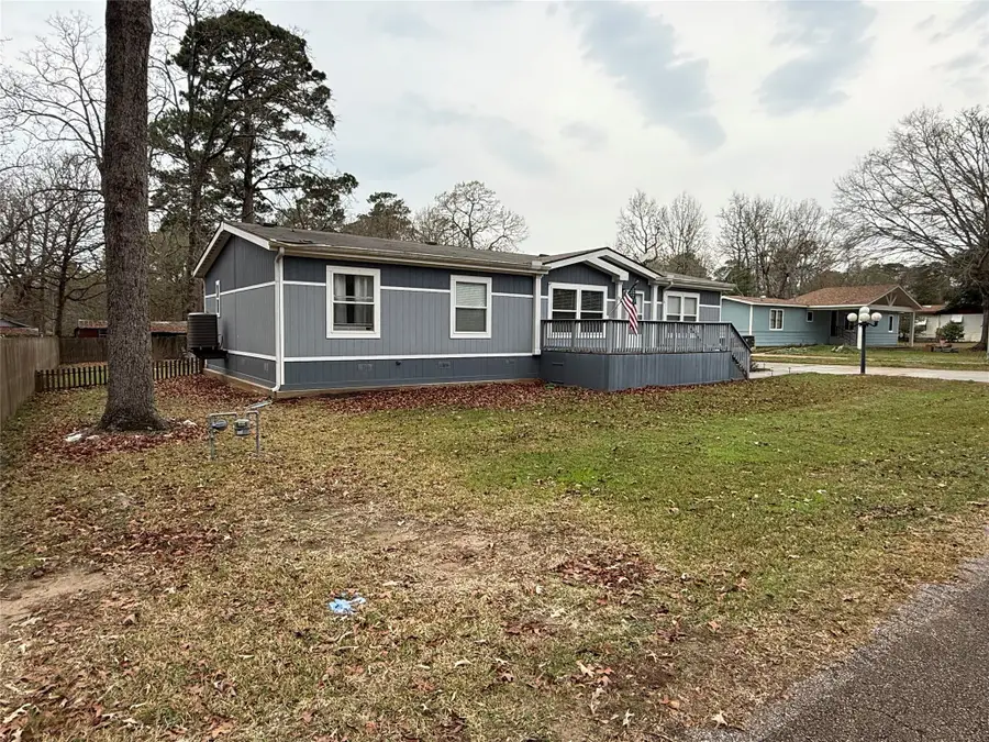 178 Commanche Drive, Onalaska, TX 77360 - Image #3