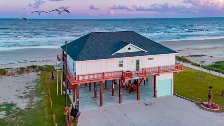 768 Bolivar Dunes Boulevard, Gilchrist, TX 77617 - Image #2