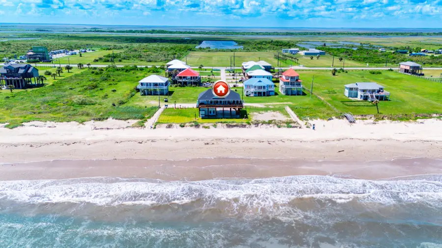 768 Bolivar Dunes Boulevard, Gilchrist, TX 77617 - Image #3