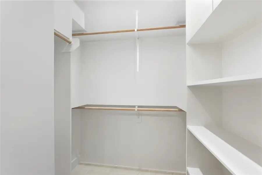 135 S Virginia Avenue, La Porte, TX 77571 - Image #3