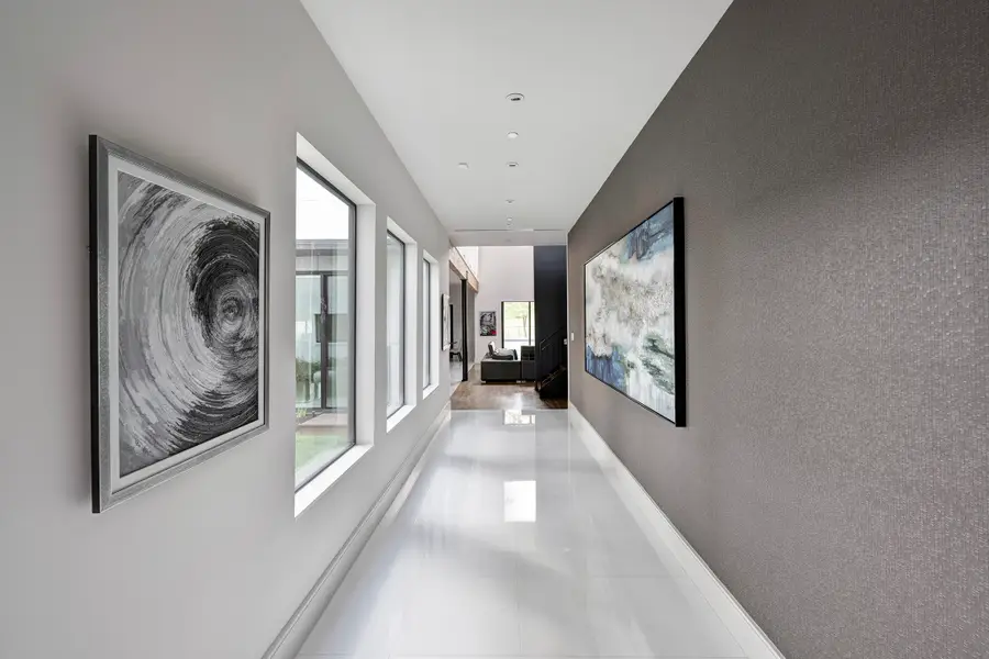 8317 Hunters Creek Drive, Hunters Creek Village, TX 77024 - #3