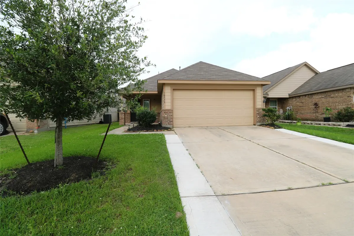 10338 Douglas Fir Villa Avenue, Houston, TX 77044 - #1