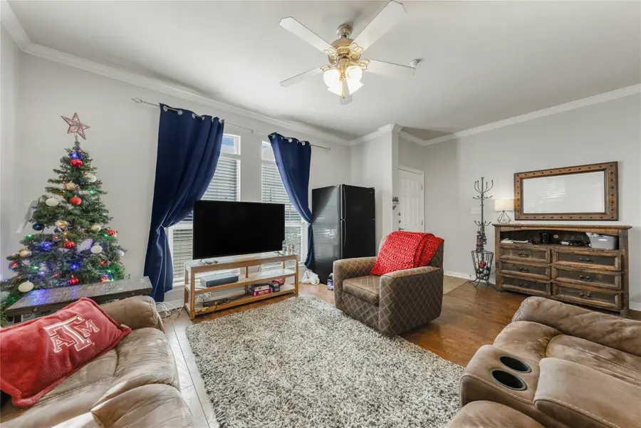 1198 Jones Butler Road #1807, College Station, TX 77840 - Image #3