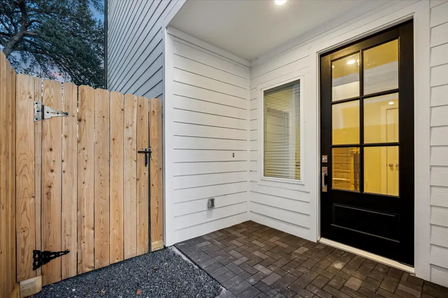 2304 Kolbe Cold Springs Lane, Houston, TX 77055 - Image #3