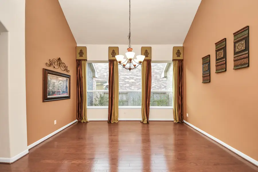 5623 Maverick Bend Lane, Missouri City, TX 77459 - Image #3