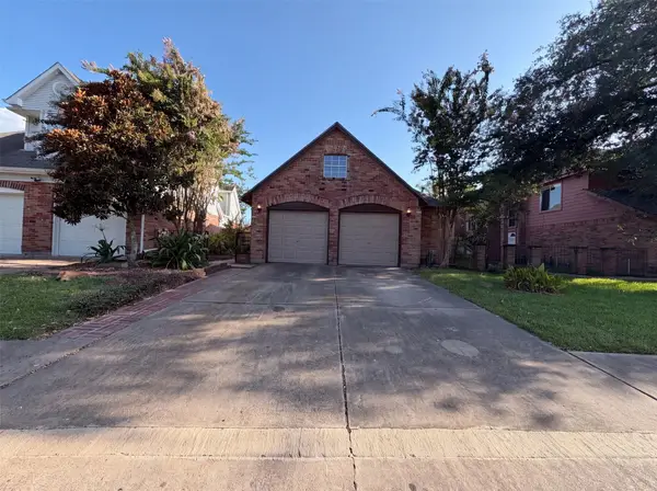 11823 Meadowchase Drive, Houston, TX 77065