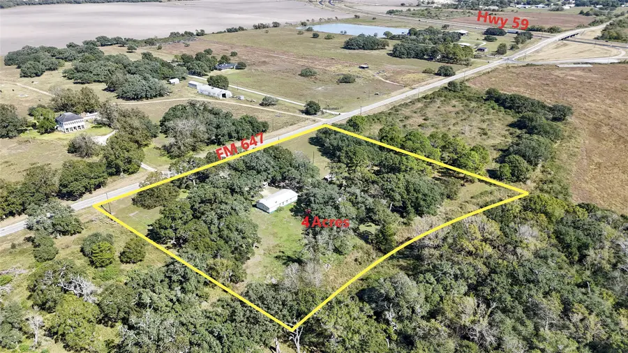 979 N Fm 647 Road, Louise, TX 77455 - Image #2