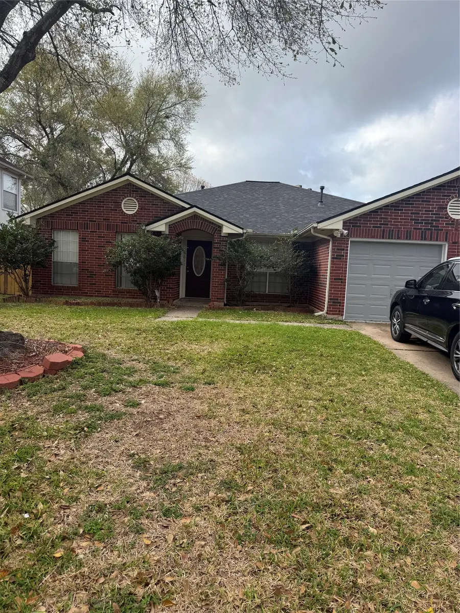 16611 Parliament Dr, Mission Bend, TX 77083 - #3