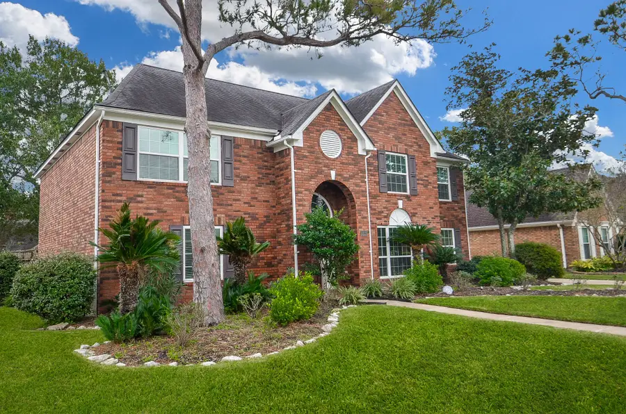 4415 Knightsbridge Boulevard, Sugar Land, TX 77479 - Image #2
