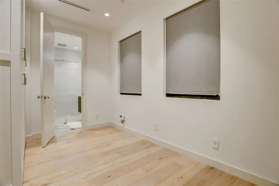 1807 Indiana Street, Houston, TX 77019 - #2