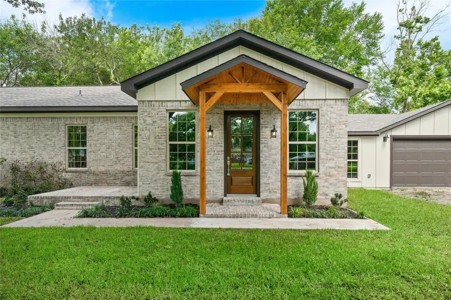 459 Live Oak Road, Wharton, TX 77488 - Image #2