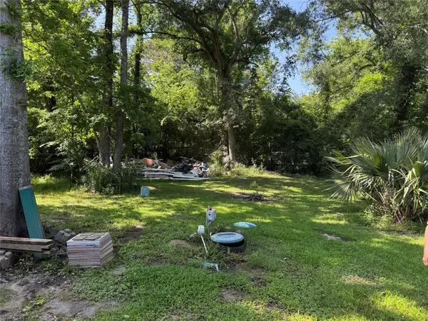 363 County Road 459, Dayton, TX 77535